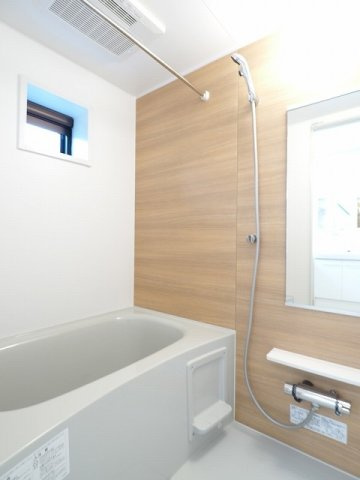 ソフィア　山本の浴室