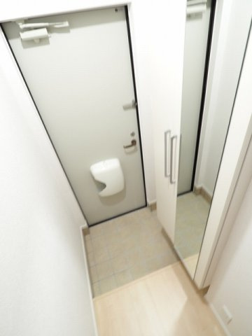 ソフィア　山本の玄関