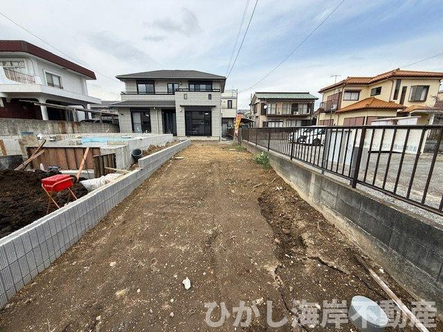 平塚市東真土３丁目　中古戸建の駐車場|駐車スペース