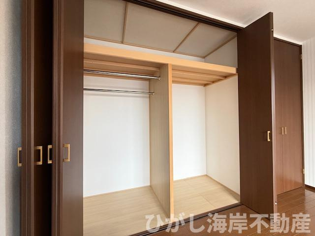 平塚市東真土３丁目　中古戸建の収納|新規リフォーム完了！　収納スペース