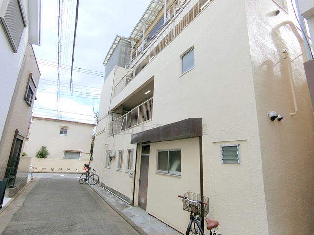 ハイツ徳司の外観