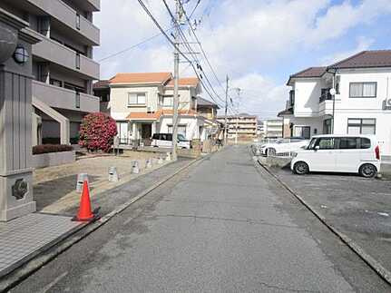 フローレンス八木駅前の周辺
