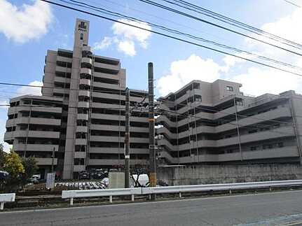 フローレンス八木駅前の外観