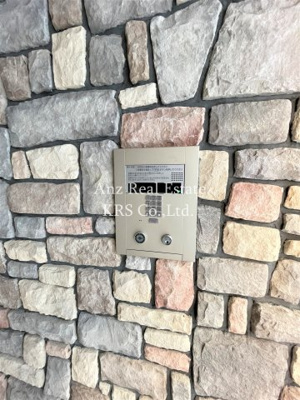 【セキュリティ】 | ラクラス江戸堀 | 来訪者を画像で確認できるモニタ付きインターホンを装備！