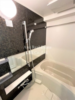 【浴室】 | ラクラス江戸堀 | 追焚機能に浴室暖房乾燥機能付きと機能充実のバスルーム！
