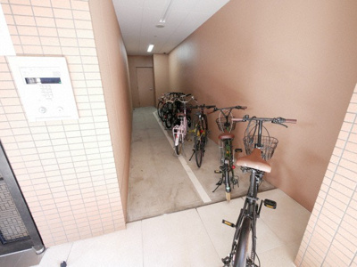 【駐車場】 | ラクラス江戸堀