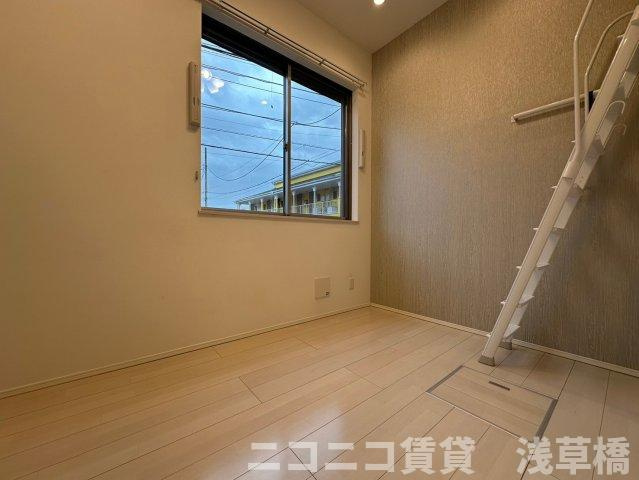 フローレスタ葛西のバルコニー