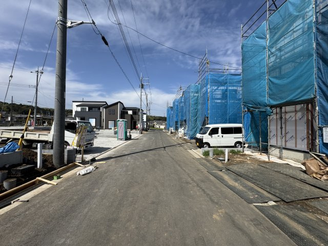 飯能市青木・全9棟　新築一戸建　4号棟　～敷地50坪～の前面道路含む現地写真|現地写真(2026年4月13日撮影)
