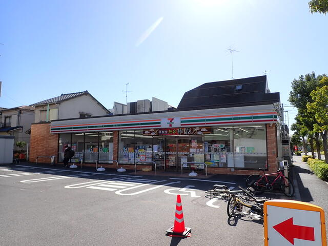 セブンイレブン　徒歩…まで130m