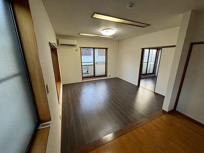 大倉ハウスの居間・リビング