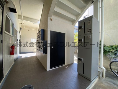 【ロビー】 | ブルースカイハイツ田井