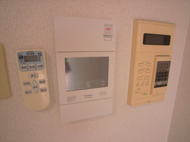 ダイナコートヒルズ折尾　1階のセキュリティ|別号室のものです。現状優先になります。