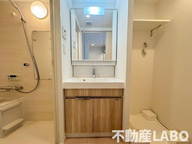 RJRプレシア南堀江の洗面所