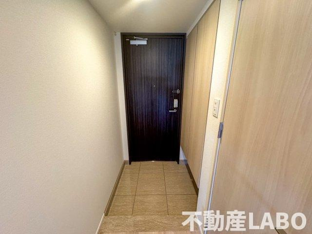 RJRプレシア南堀江の玄関