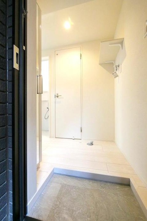 ハーモニーテラス仲宿Ⅲの玄関