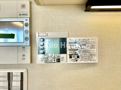 【冷暖房・空調設備】 | エルフィーノ浅草 | 【床暖房】冬は足元から暖めてくれる床暖房はエアコンとは違って埃が舞いませんので健康にも良さそうですね。