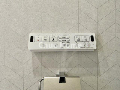 【内装】 | エルフィーノ浅草 | 【ウォシュレット】清潔に使いたいお手洗いには最適な設備です。もちろんウォームレットも標準装備です。