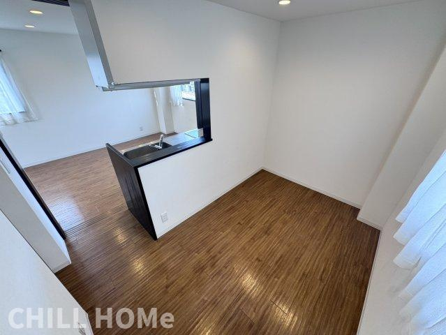 クラフトビルの居間・リビング|他社様掲載物件もまとめてご紹介、ご案内可能です(^^)/