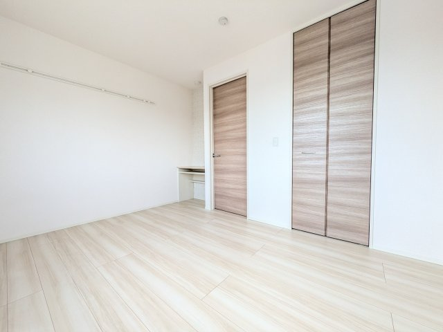 ヴィラージュたまプラーザ 桜の洋室