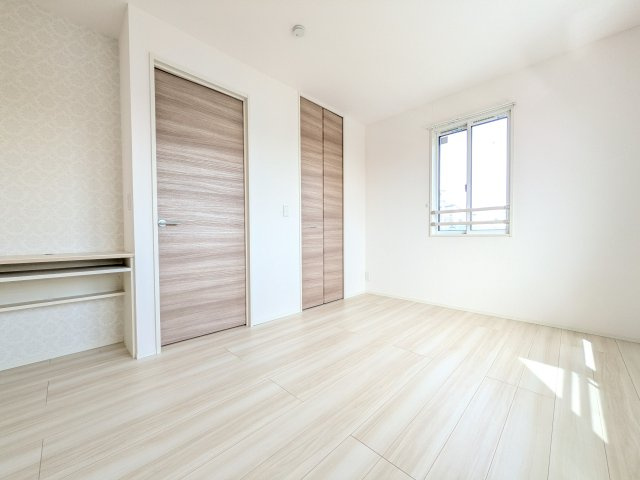 ヴィラージュたまプラーザ 桜の洋室