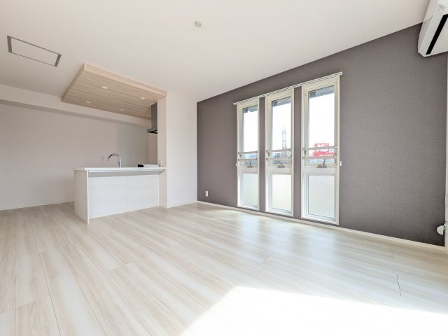 ヴィラージュたまプラーザ 桜の居間・リビング