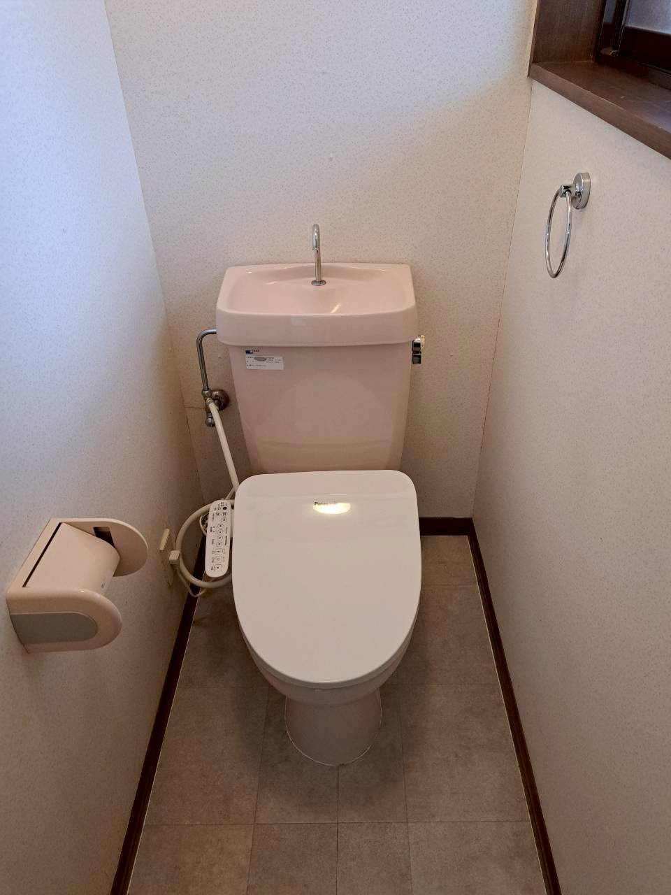 フローリッシュ豊栄のトイレ
