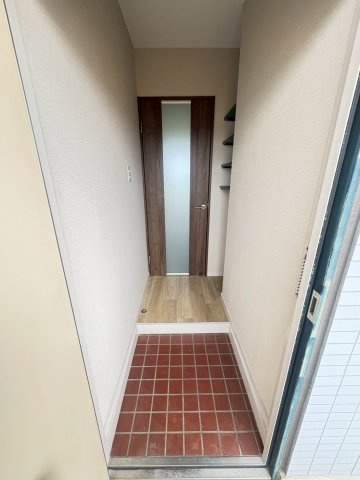 【玄関】