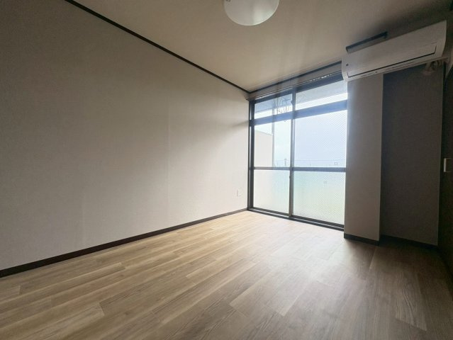 【洋室】
