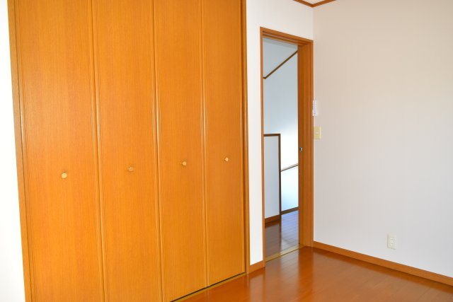 あきる野市草花の中古一戸建の収納