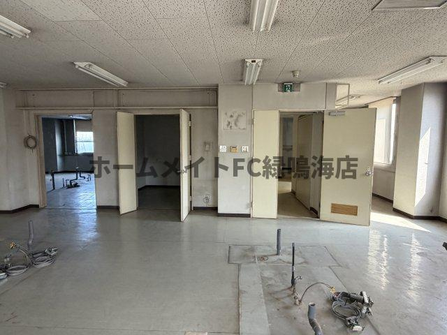 緑区大高町　一棟ビルの内装
