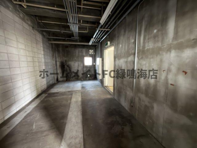 緑区大高町　一棟ビルの内装