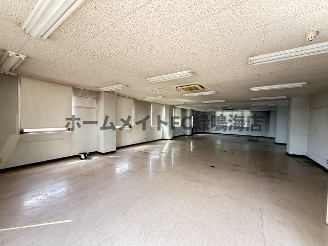 緑区大高町　一棟ビルの内装