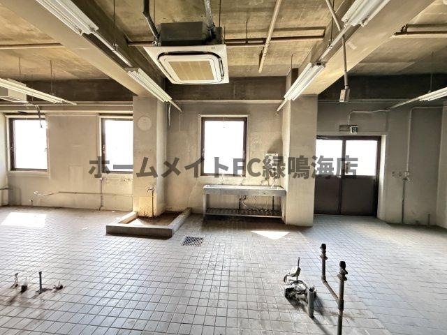 緑区大高町　一棟ビルの内装