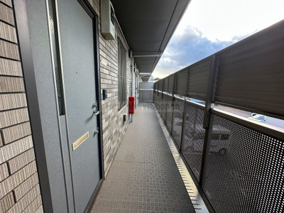 【エントランス】 | ブリーズ三浦B