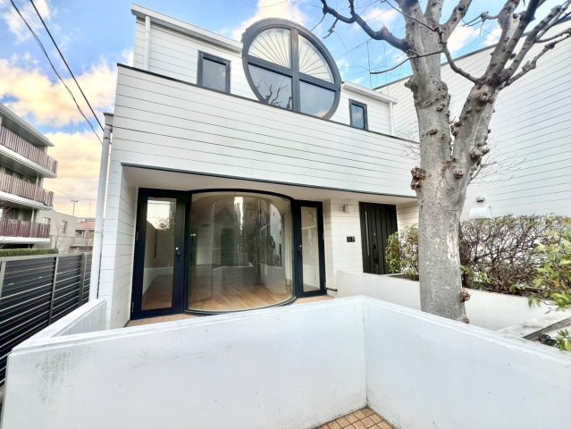 世田谷区中町3丁目　建築条件無し売地