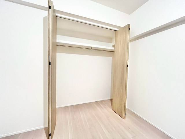 【収納】 | 吹田芙蓉ハイツ | エイブル売買事業部では、箕面市・豊中市・吹田市・池田市・茨木市・高槻市の北摂エリア全域で、物件のご紹介を致しております。北摂エリアにて購入物件をお探しの際は、当社までお問合せ下さいませ。