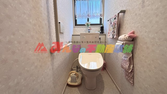 久留米市諏訪野町の中古一戸建のトイレ