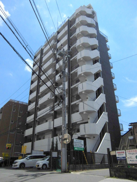 ヌーベルメゾン三嘉