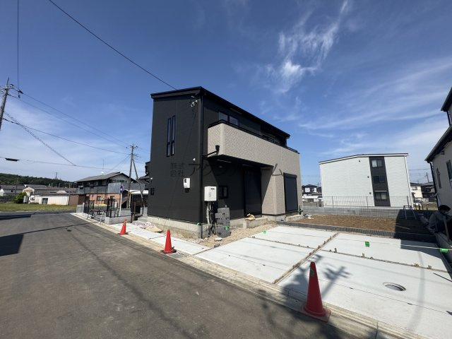 飯能市青木・全9棟　新築一戸建　5号棟　～敷地50坪～