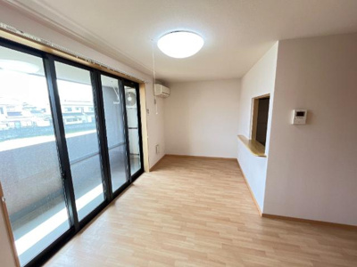 【居間・リビング】 | パシフィックヒルズ本郷 | リビング