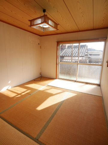 メルヴェーユ貸家の和室