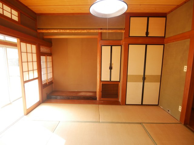 メルヴェーユ貸家の和室