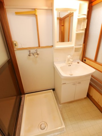 メルヴェーユ貸家の洗面所