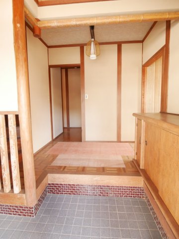 メルヴェーユ貸家の玄関