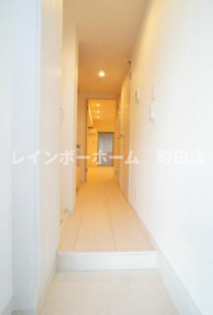 リブリ・ヴェラコート2※初期費用分割あと払いサービス利用可能物件の玄関