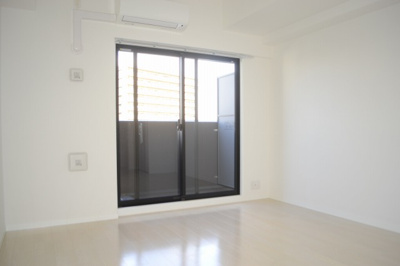 【洋室】 | S-RESIDENCE緑橋駅前 | 明るい洋室です