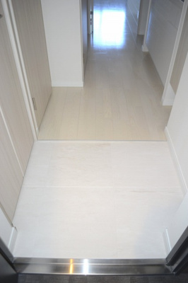 【玄関】 | S-RESIDENCE緑橋駅前 | 玄関です