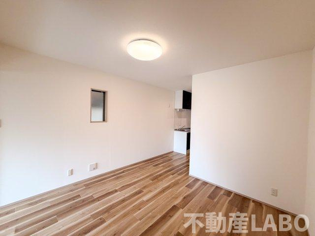 H and P 平野の内装