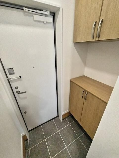 アートエターナルレジデンス池袋の玄関