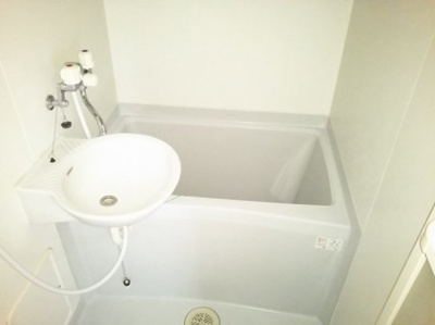 【浴室】 | レオパレス天神A | 画像5